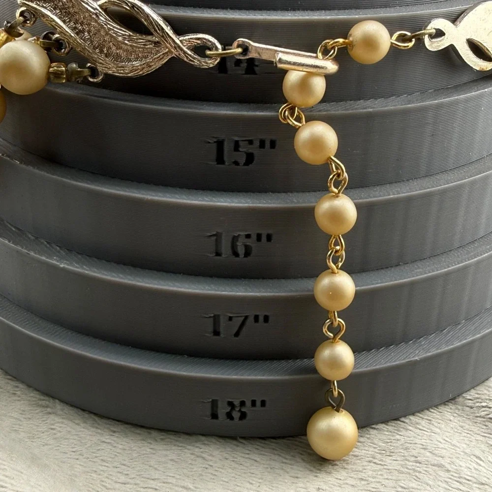 Vintage Layered Necklace Gold Tone Beaded 15